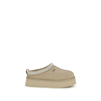 UGG Beige Calf Leather Bos Taurus Mules 1728,72470364320,Beige,EU40/US10,EU41/US11,EU42/US12,Flats - Shoes,Mules - Flats - Shoes,New with tags,Shoes,UGG,Women