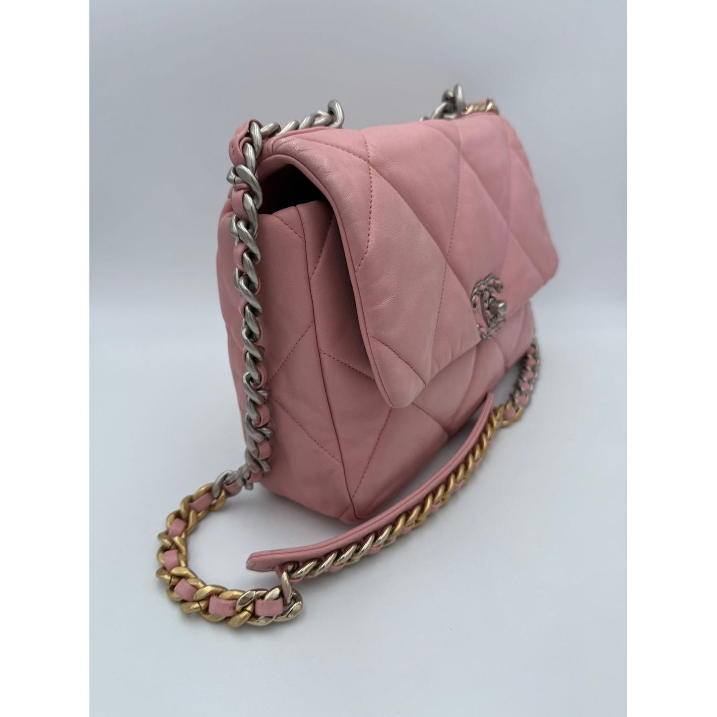 Chanel CHANEL 19 Medium Pink Handbag