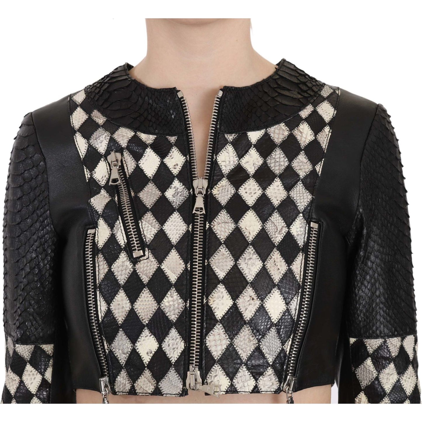 Chic Biker-Inspired Cropped Leather Jacket