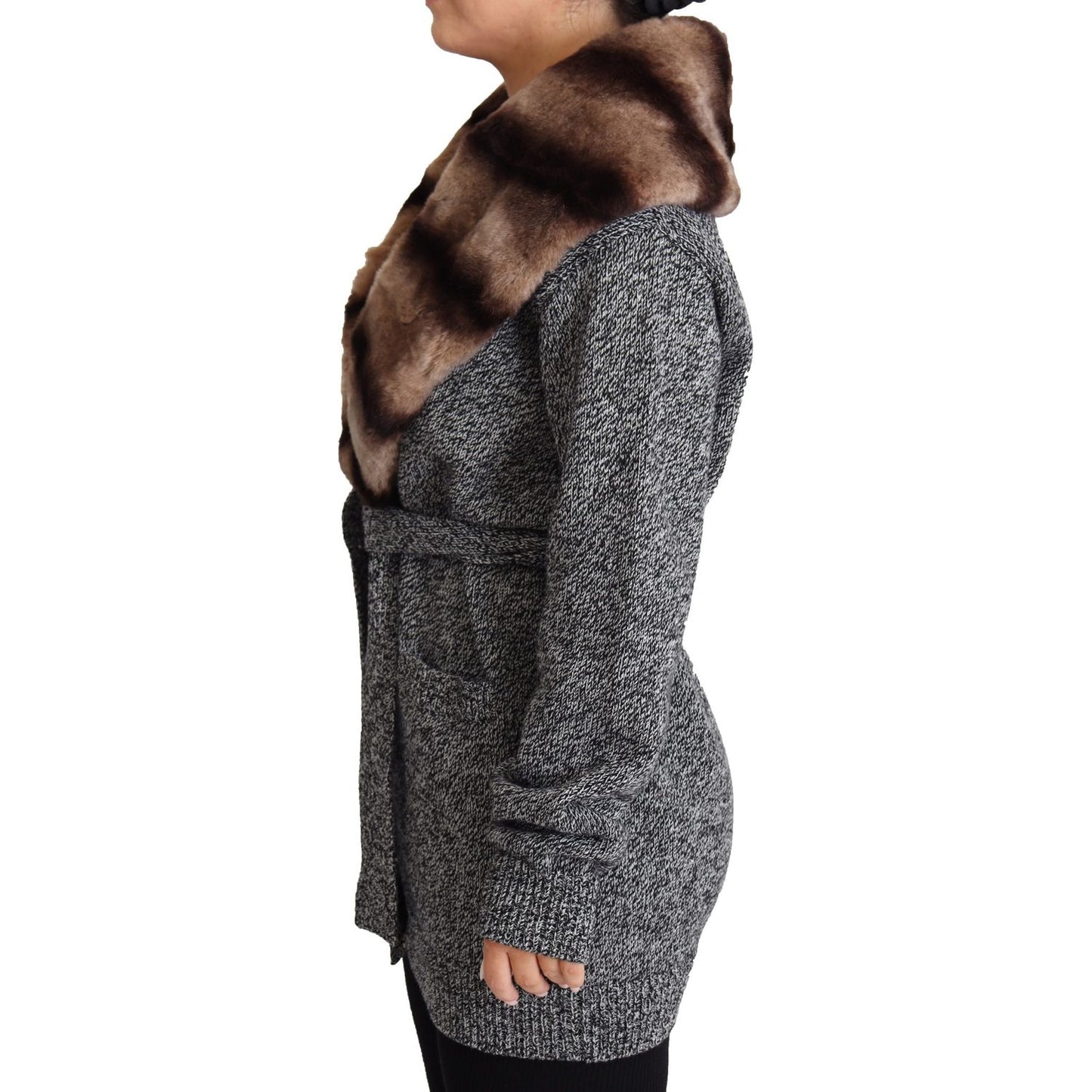 Elegant Cashmere Cardigan with Rabbit Fur Collar