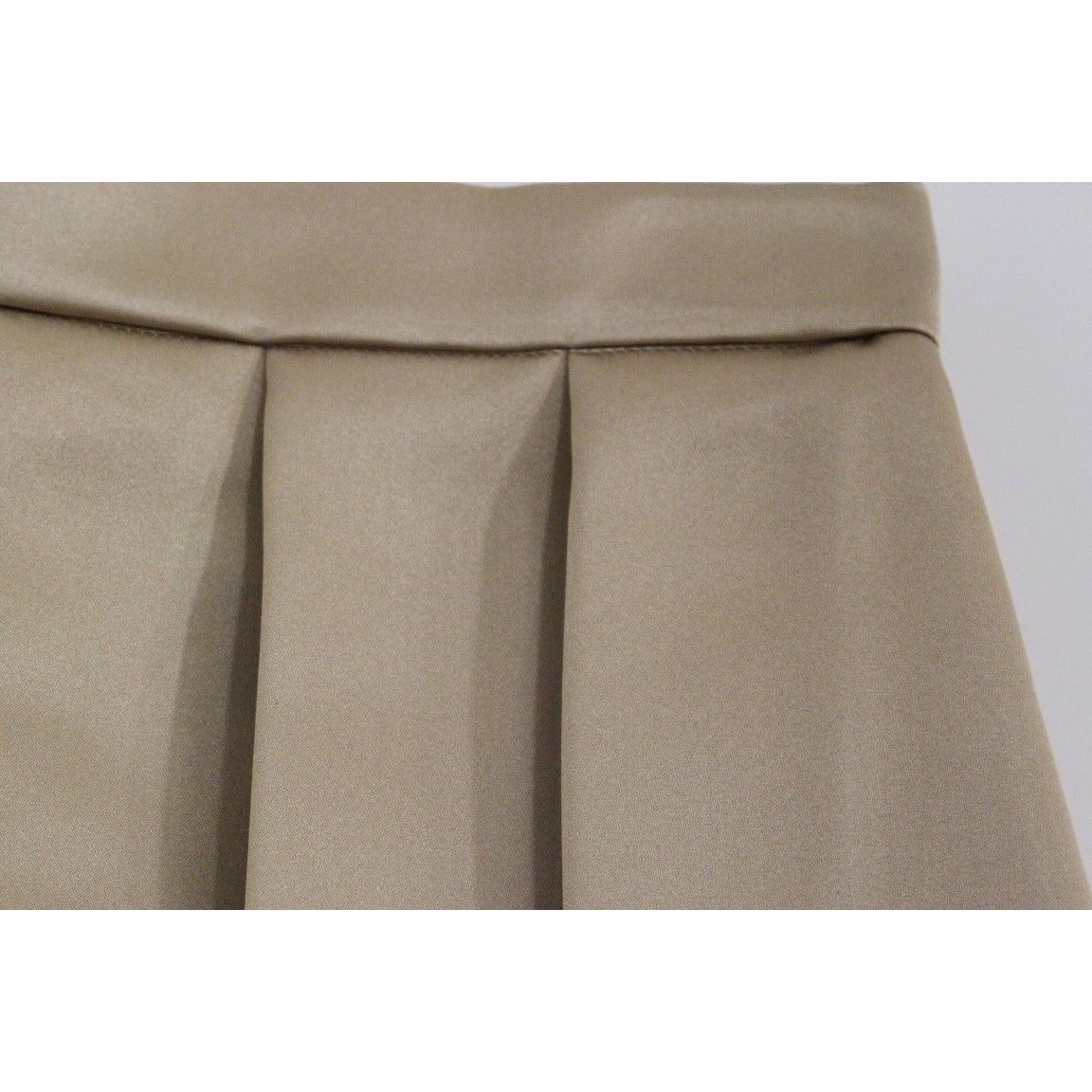 Elegant Silk Pleated Knee-Length Skirt