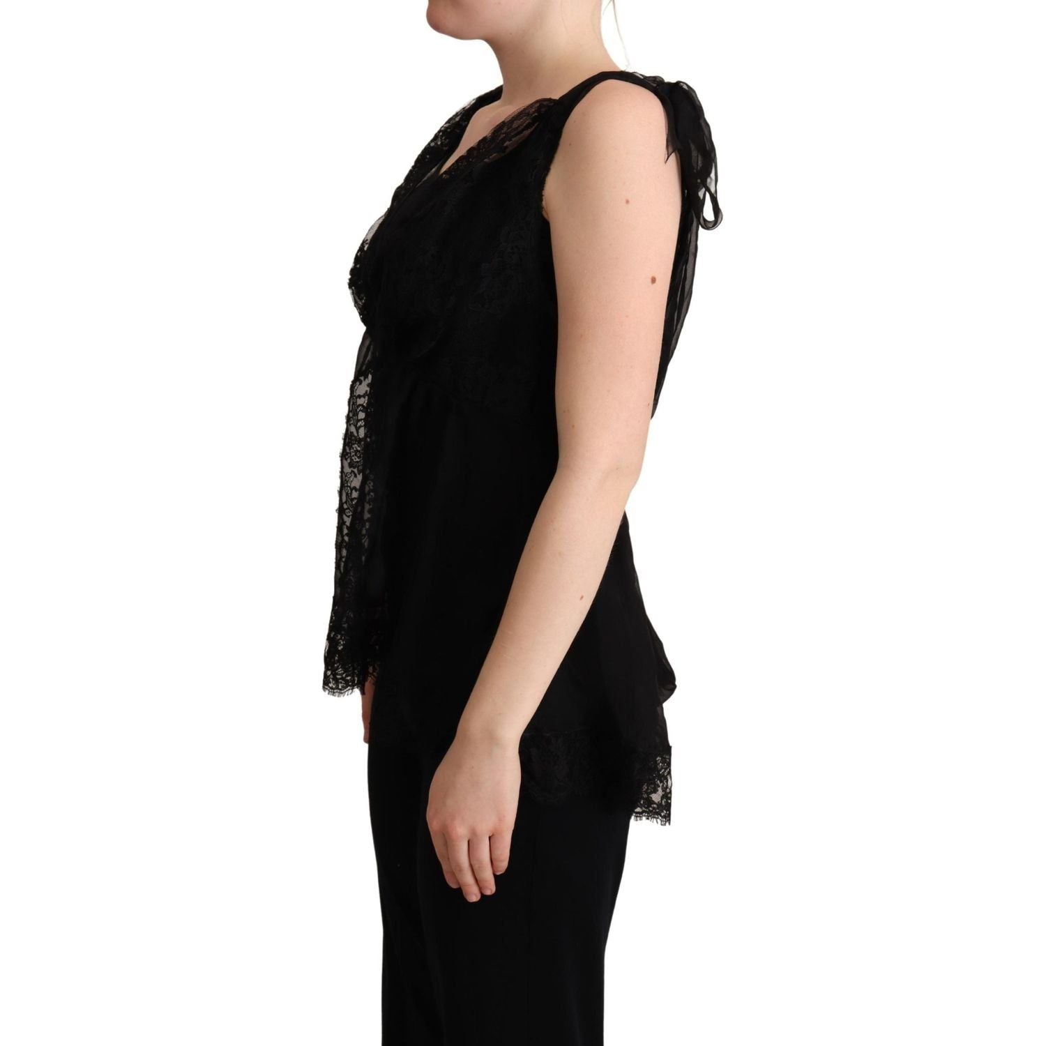 قميص داخلي من دولتشي آند غابانا بلمسة نهائية من الدانتيل من مزيج الحرير اللامع