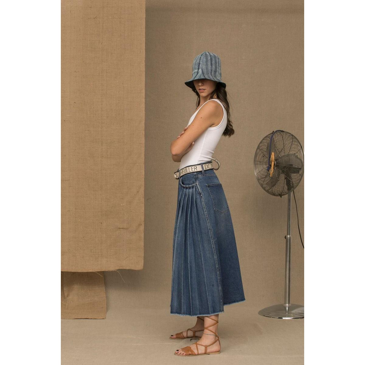 Chic Blue Denim Pleated Skirt