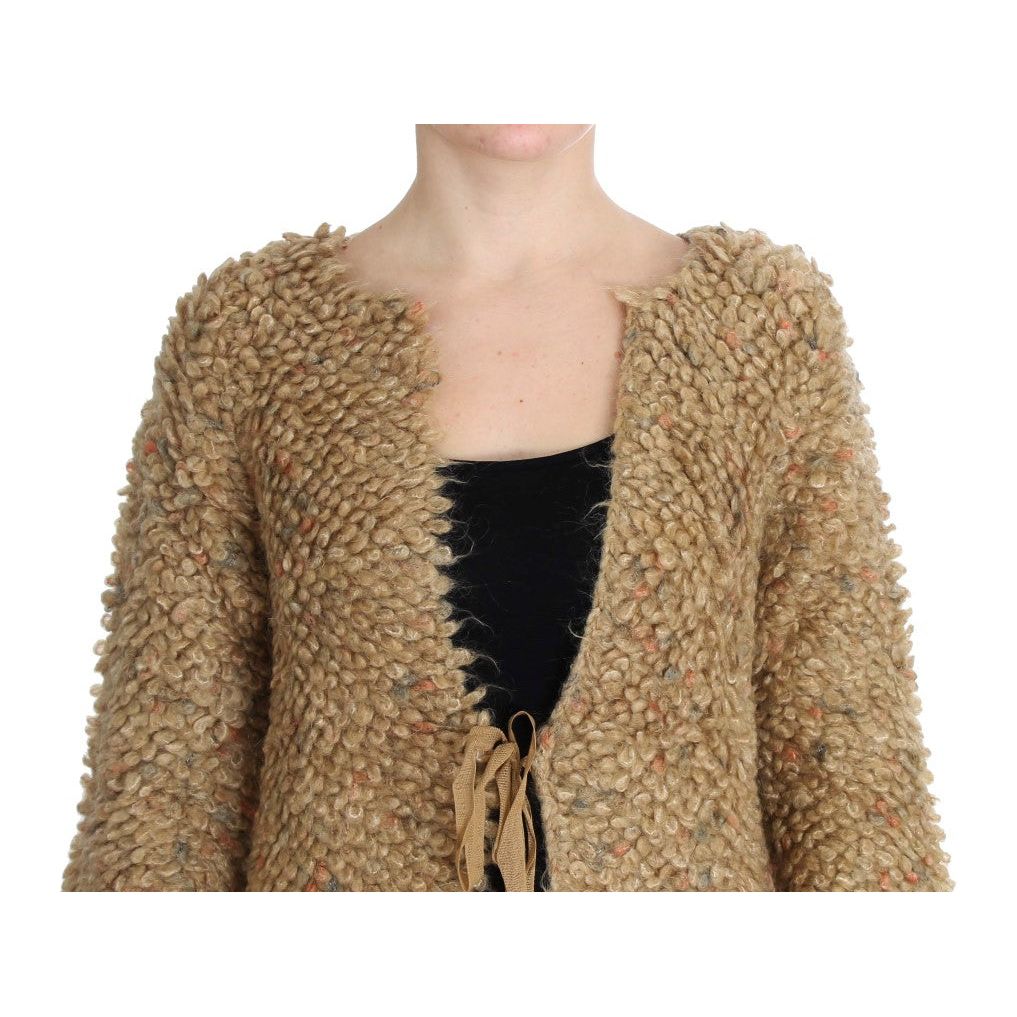 Elegant Beige Sweatercoat Cape