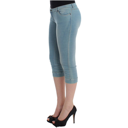 Elegant Light Blue Capri Jeans