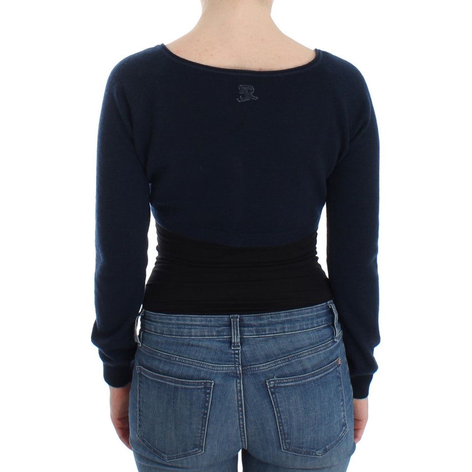 Chic Cashmere-Blend Cropped Sweater in Blue