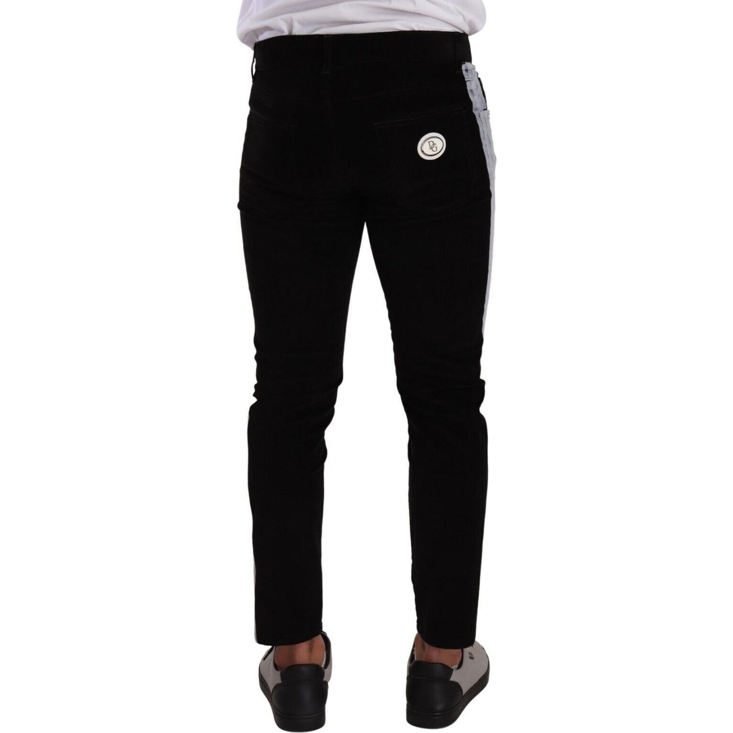 Elegant Slim-Fit Cotton Black Jeans