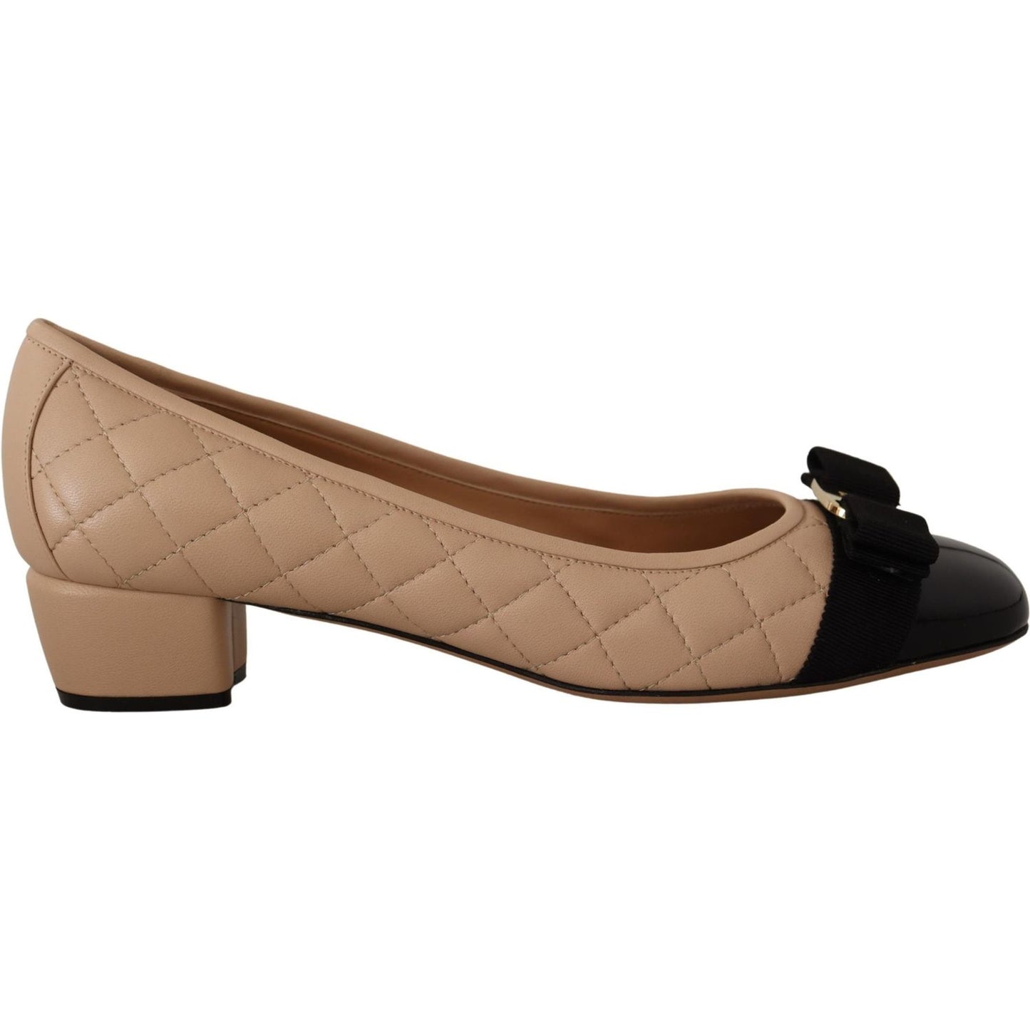 Elegant Quilted Leather Pumps in Beige and Black