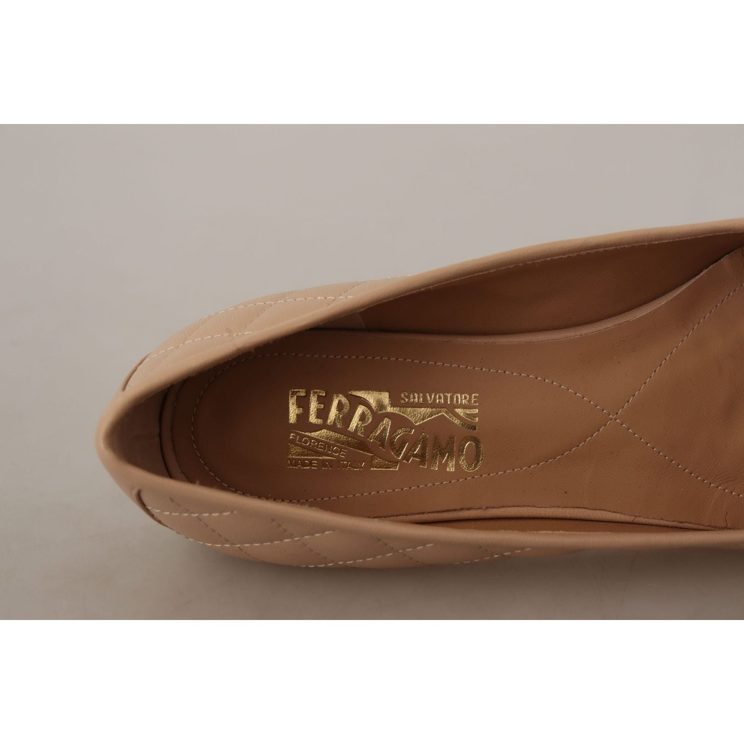 Salvatore Ferragamo Beige and Black Nappa Leather Ballet Flat Shoes