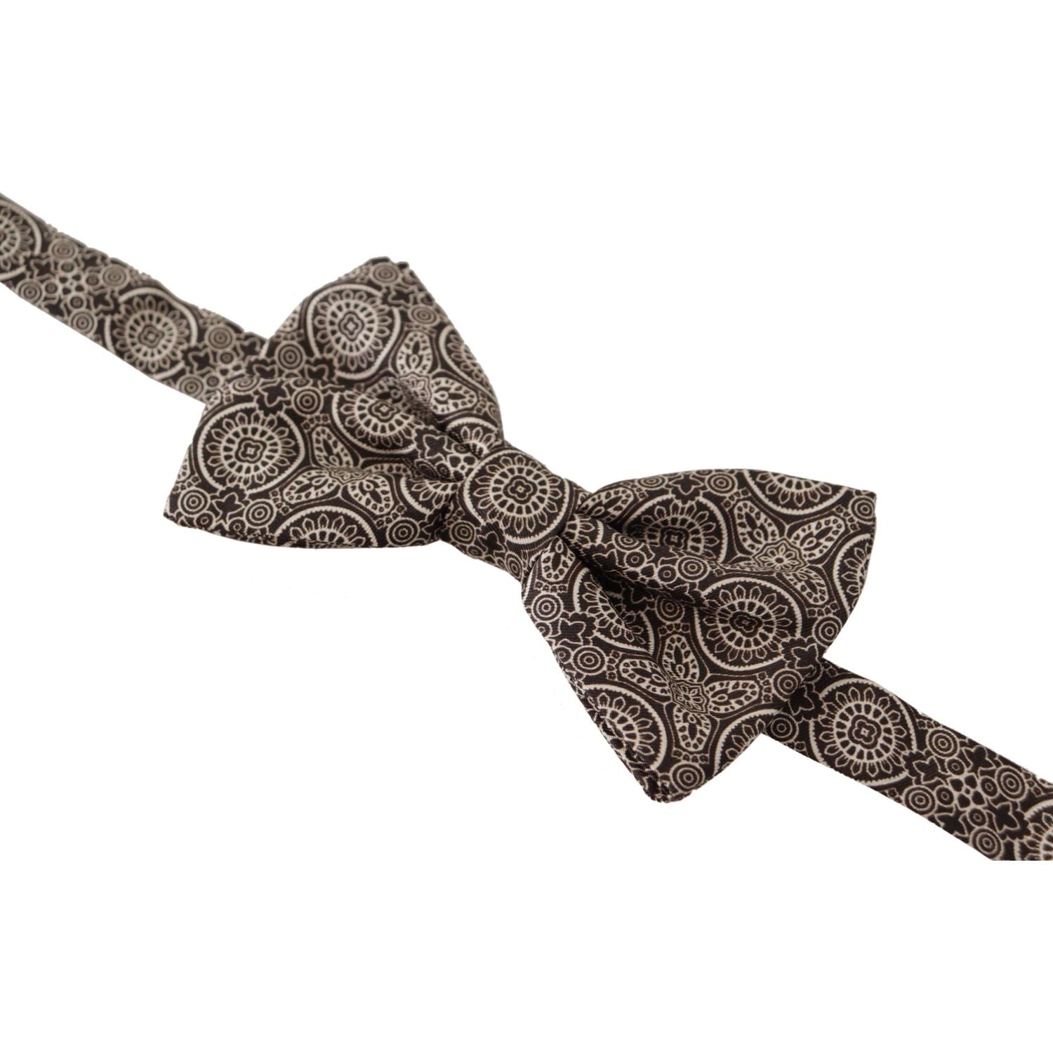 优雅丝绸黑白领结