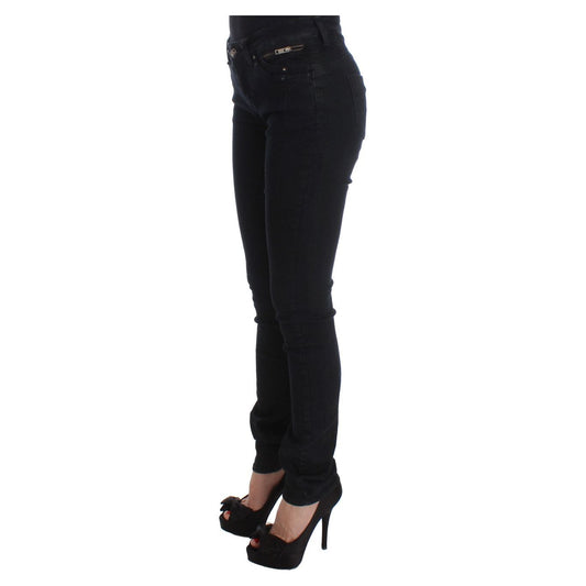 Sleek Slim Fit Designer Jeans in Classic Black