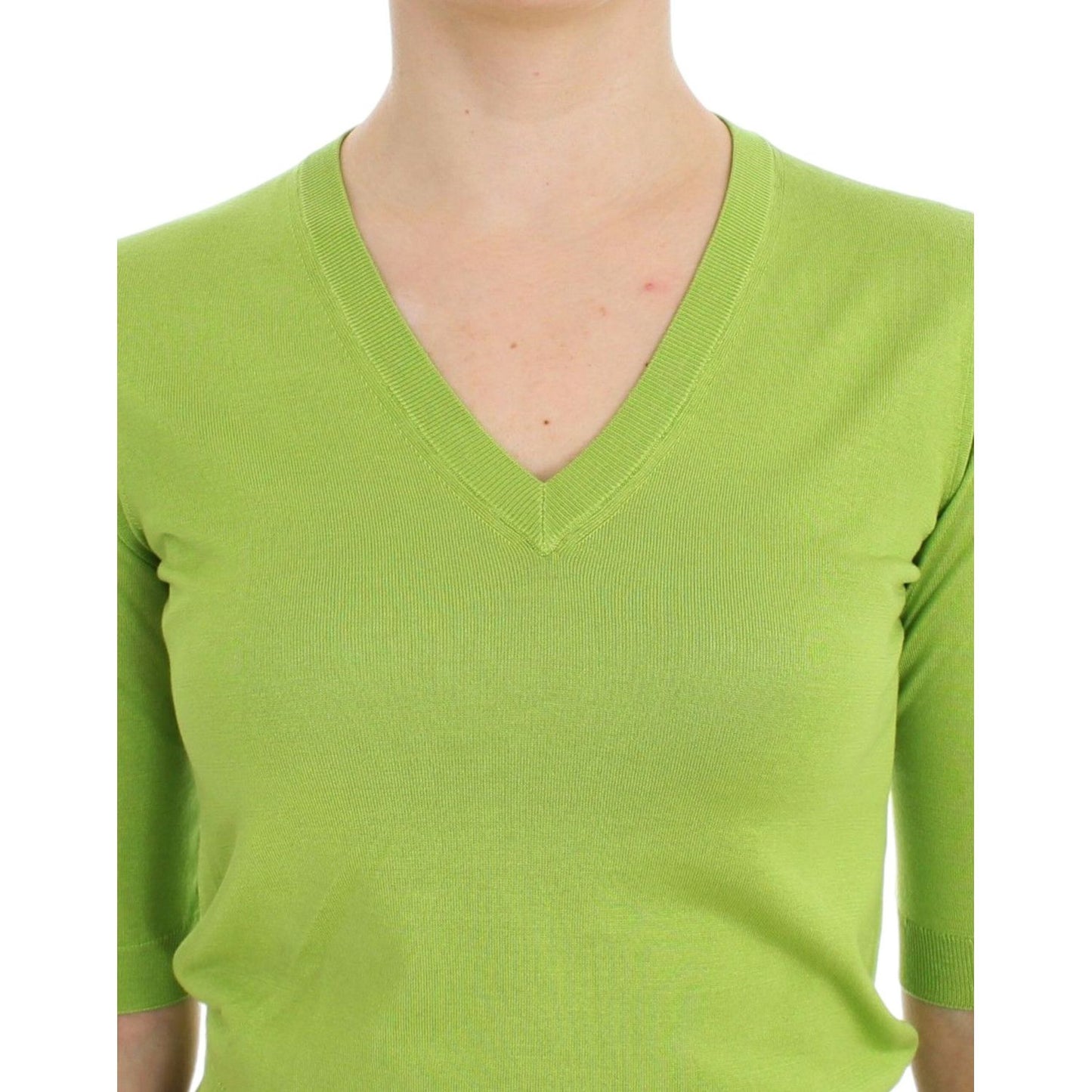 Dolce & Gabbana Emerald Green Wool V-Neck Pullover green-wool-v-neck-pullover-sweater-top