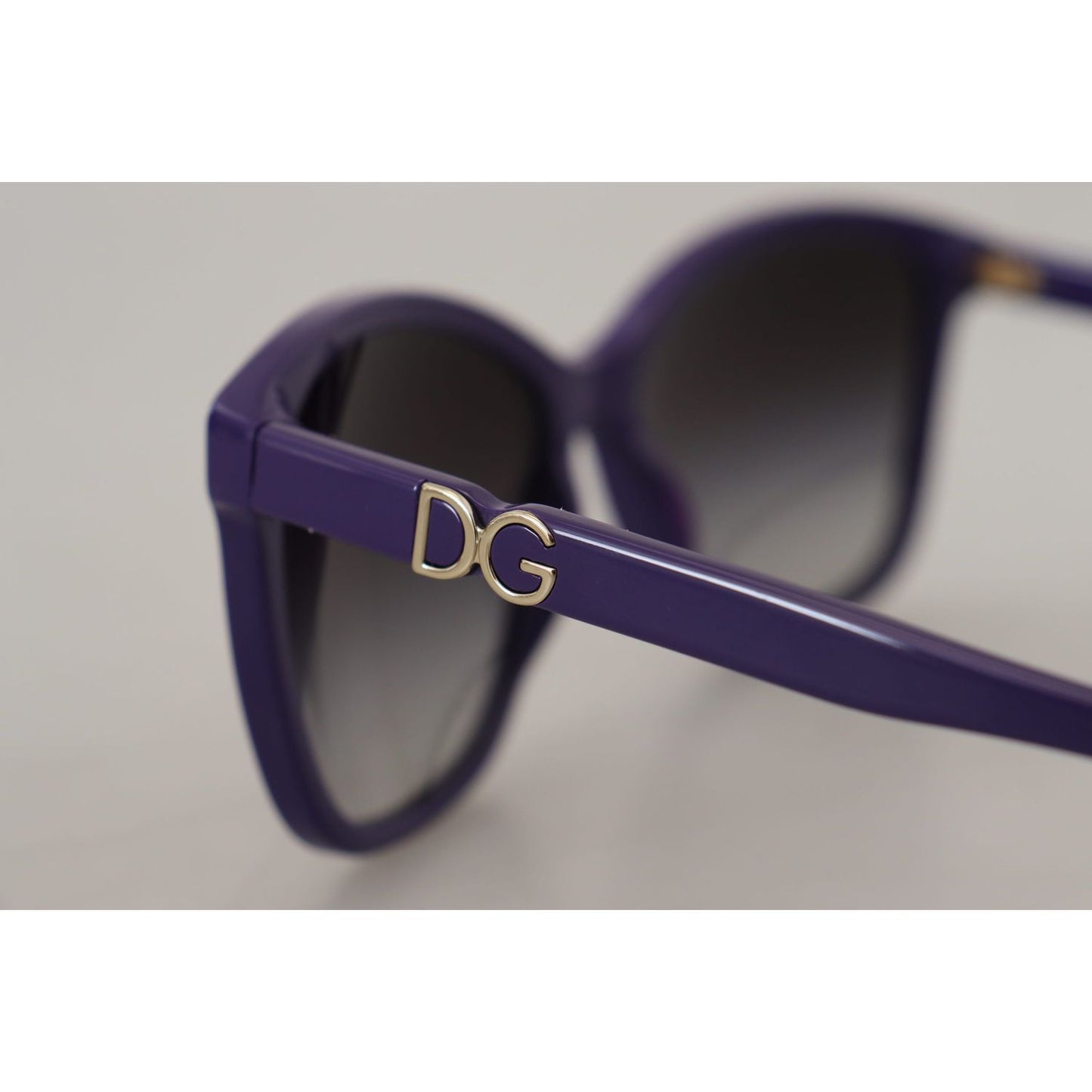 Elegant Violet Round Sunglasses for Women