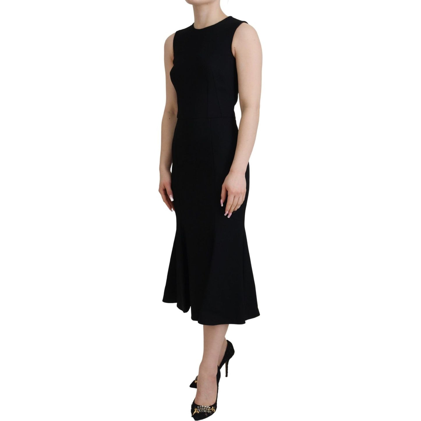 Elegant Fit and Flare Black Sheath Dress