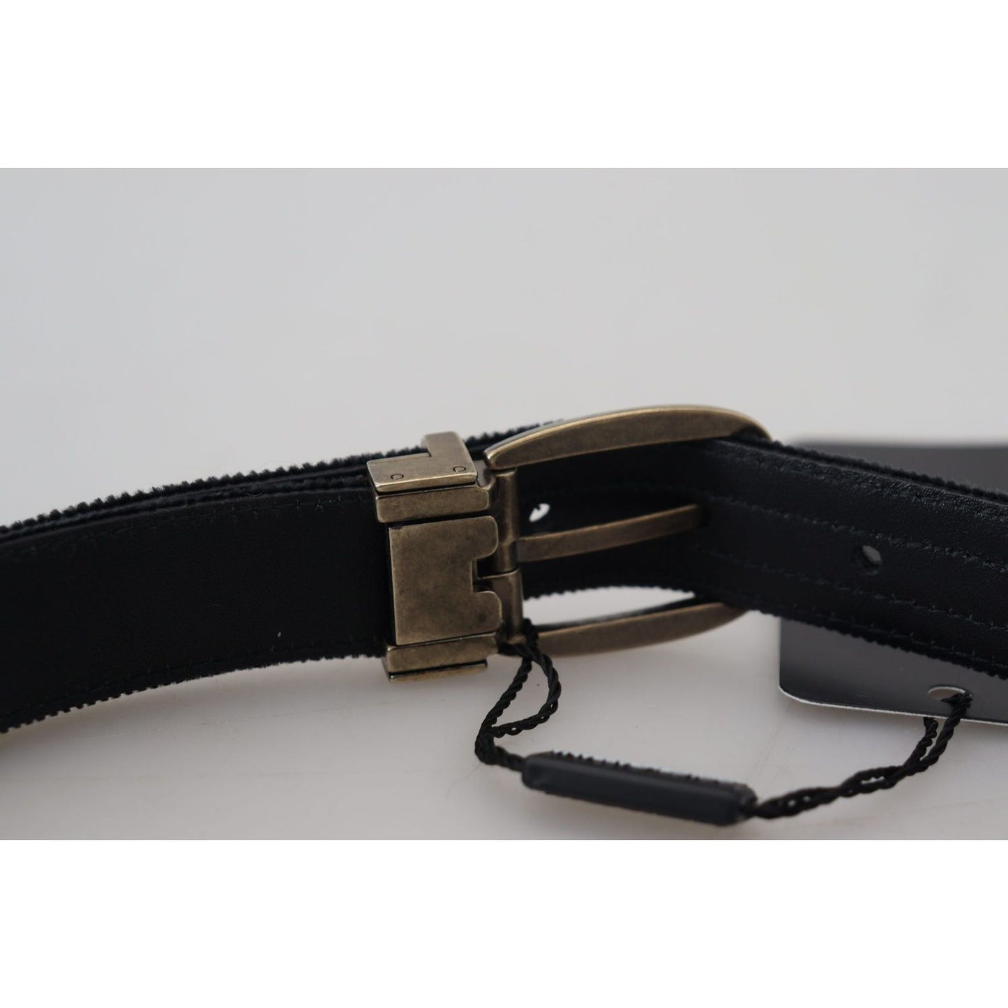 Elegant Black Leather Belt