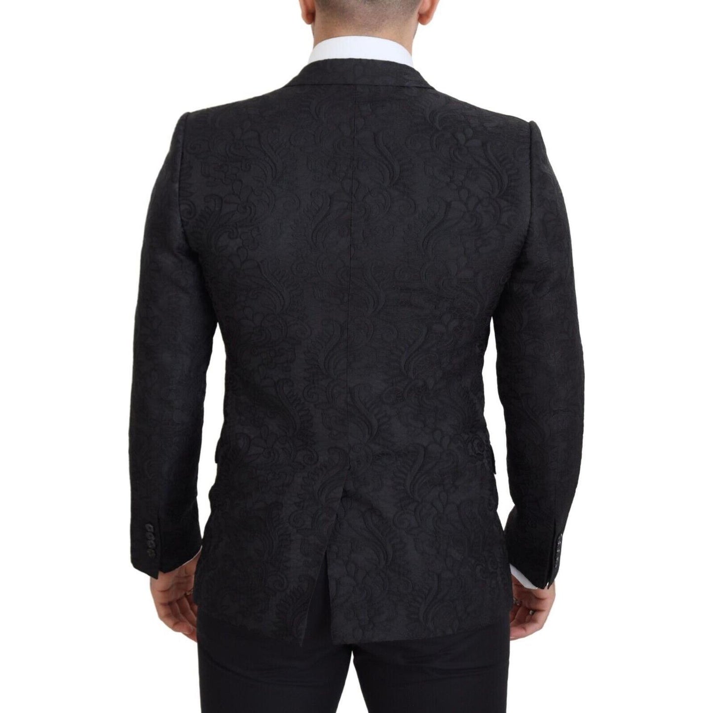 Elegant Slim Fit Peak Lapel Blazer