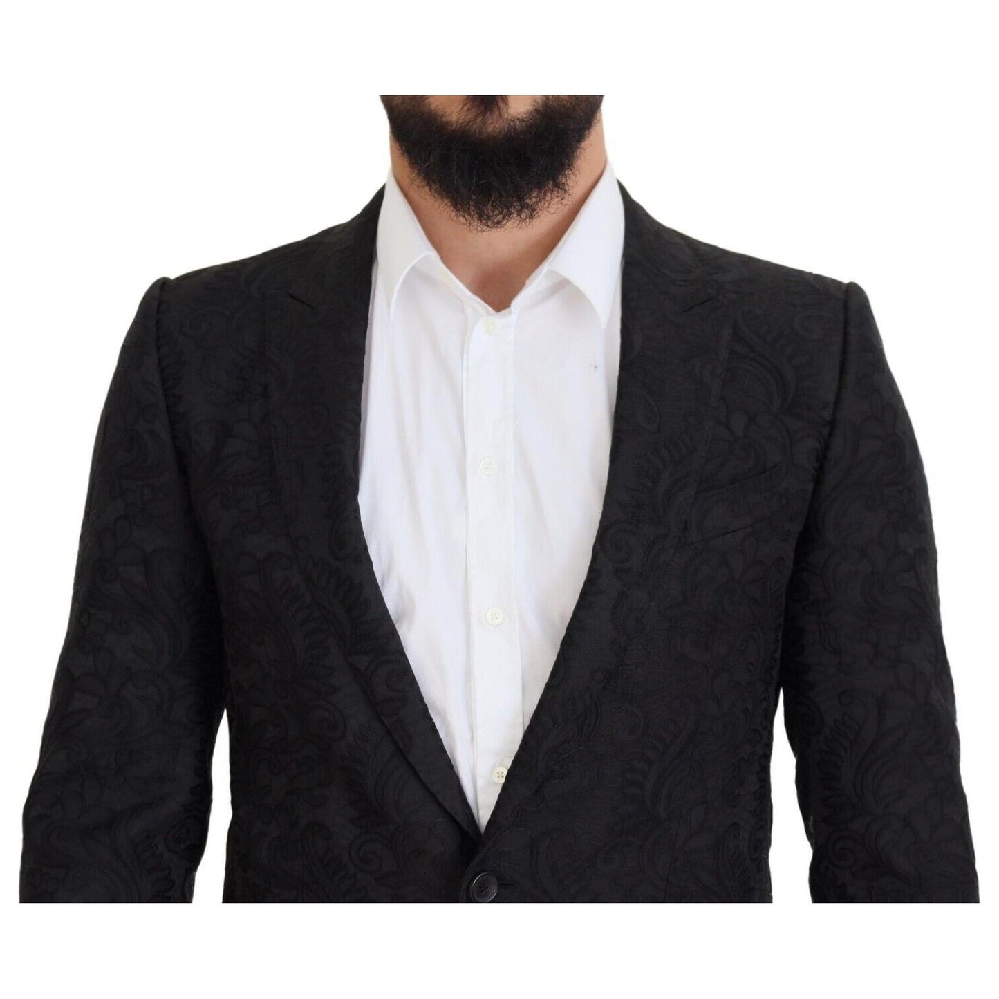 Elegant Slim Fit Peak Lapel Blazer