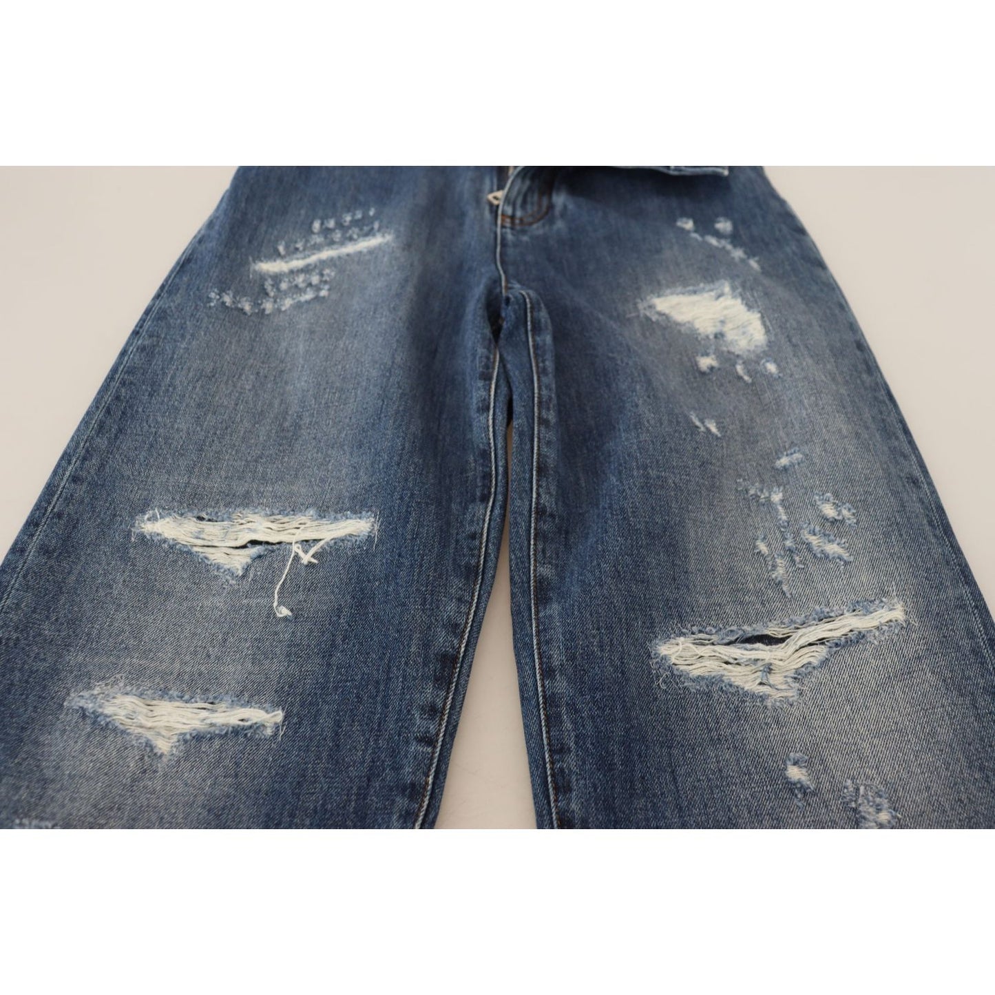 Elegant Tattered Denim Jeans