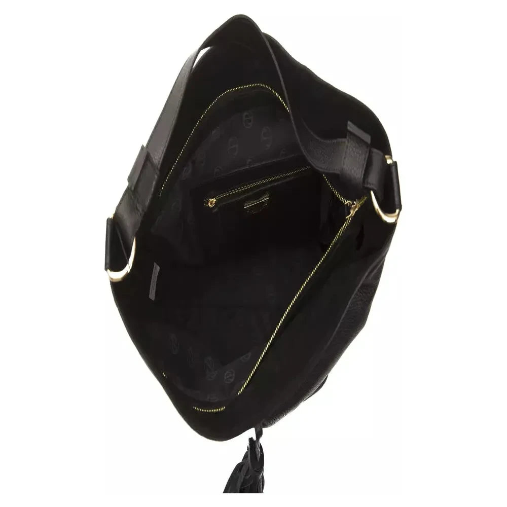 Elegant Leather Shoulder Bag in Timeless Black