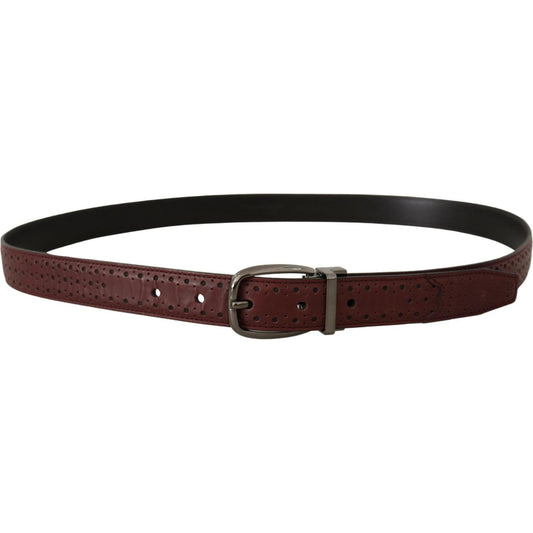 Elegant Leather Belt with Metal Buckle