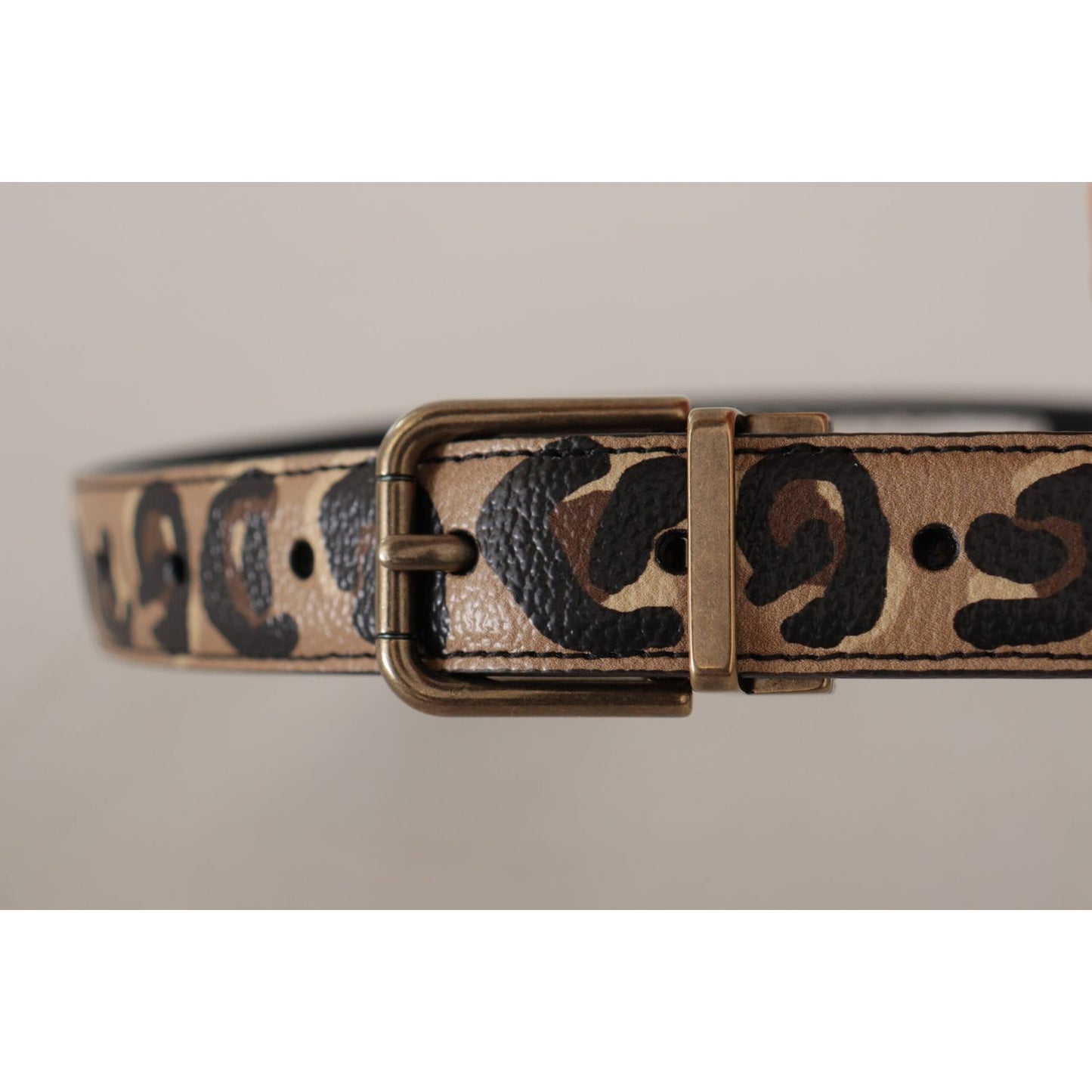 Dolce & Gabbana Chic Engraved Logo Leather Belt Dolce & Gabbana