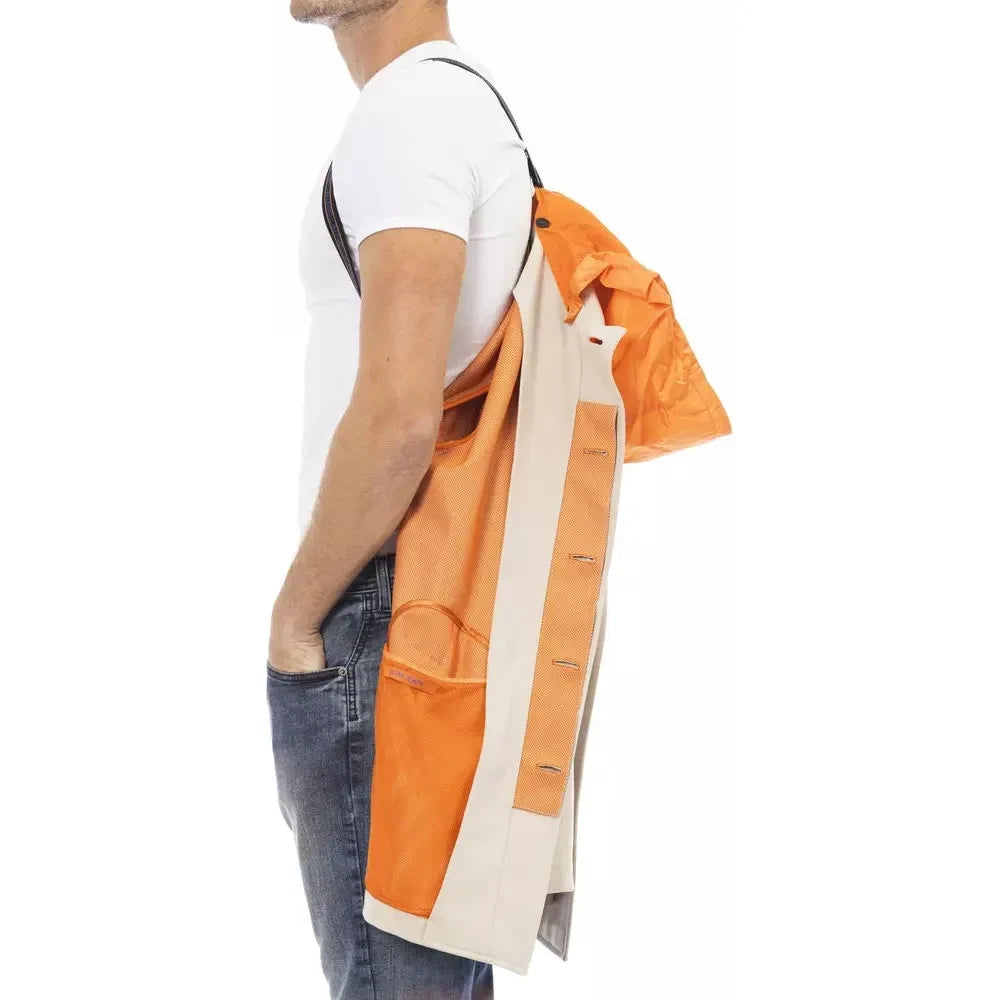 Front view with bag zipped and handles upright.