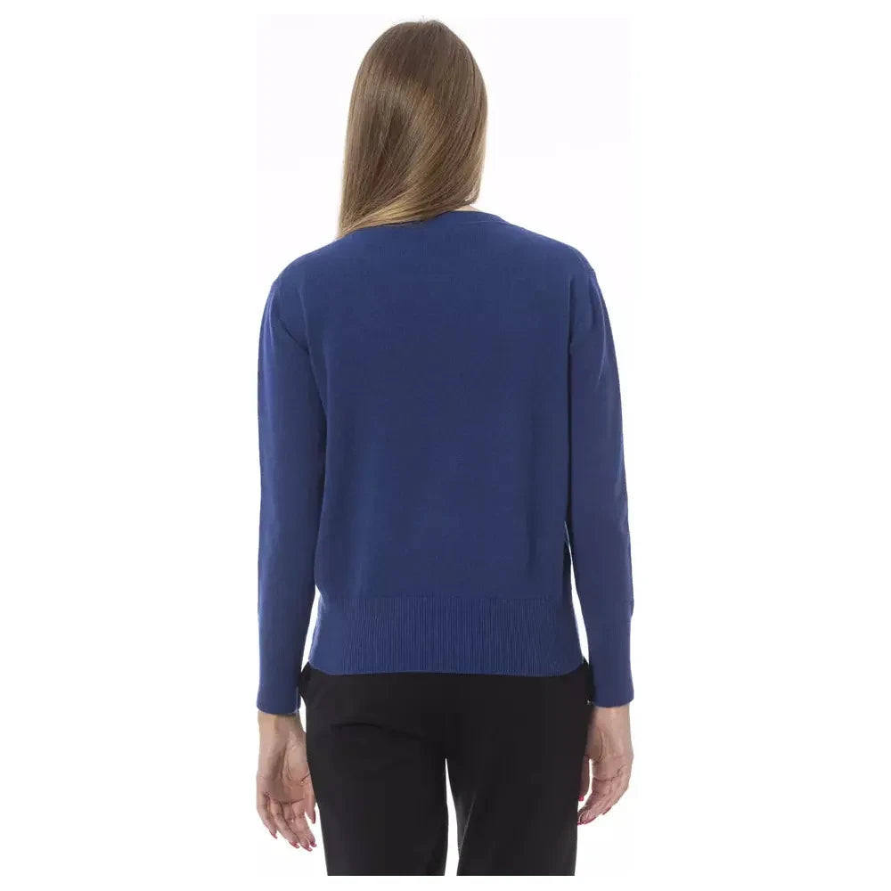 Elegant Crew Neck Sweater in Luxe Wool-Cashmere Blend