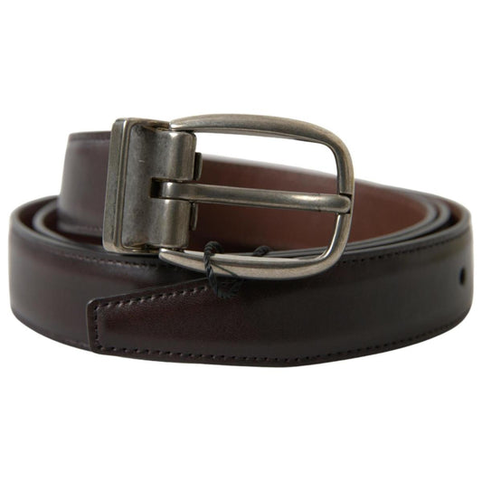 Elegant Leather Belt with Metal Buckle