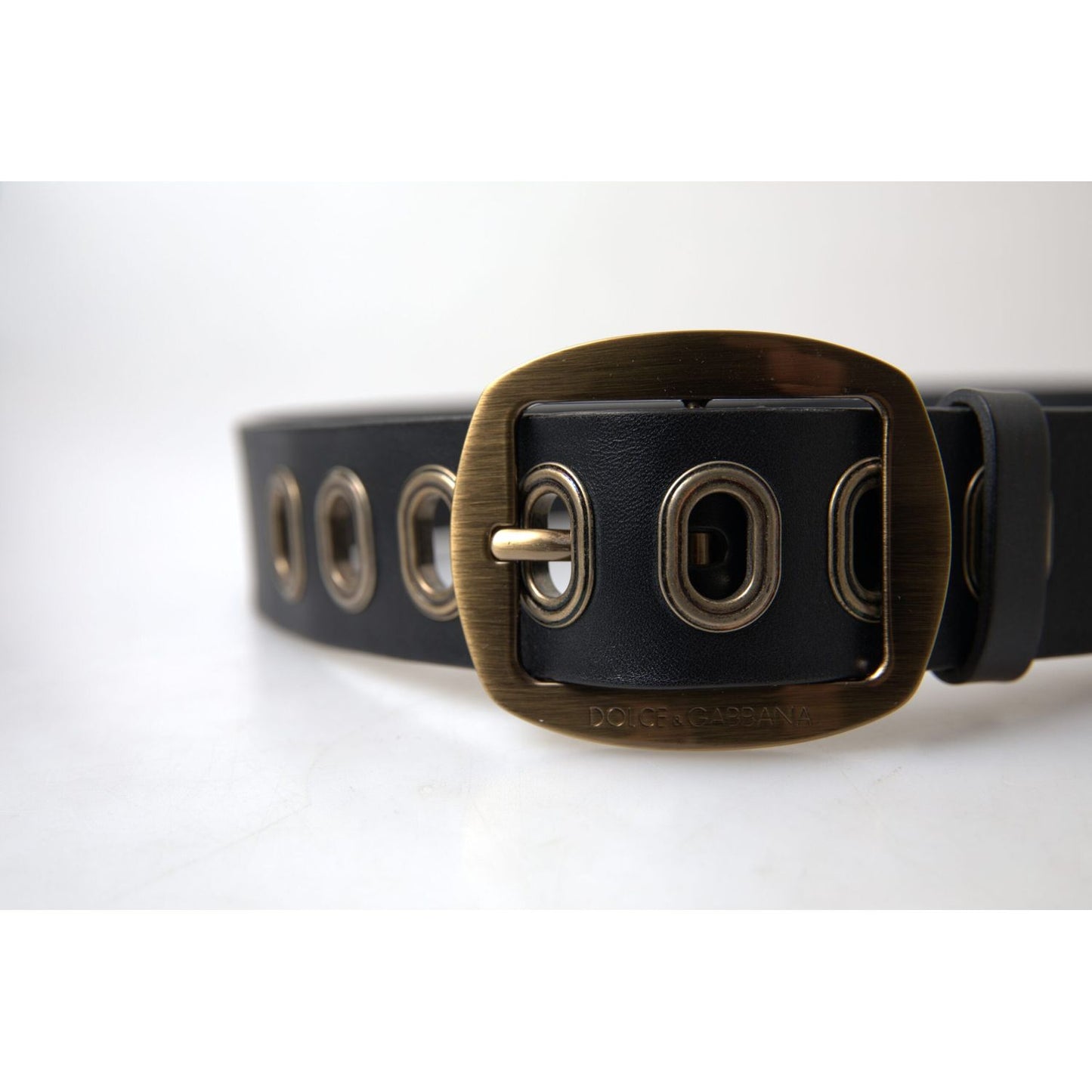 Sleek Italian Leather Belt with Metal Buckle