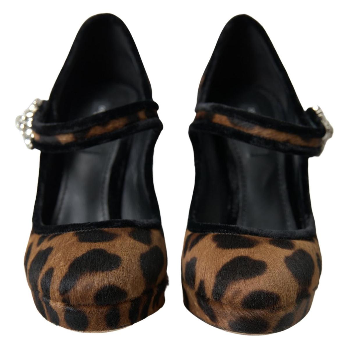 Elegant Leopard Heel Pumps for Chic Sophistication