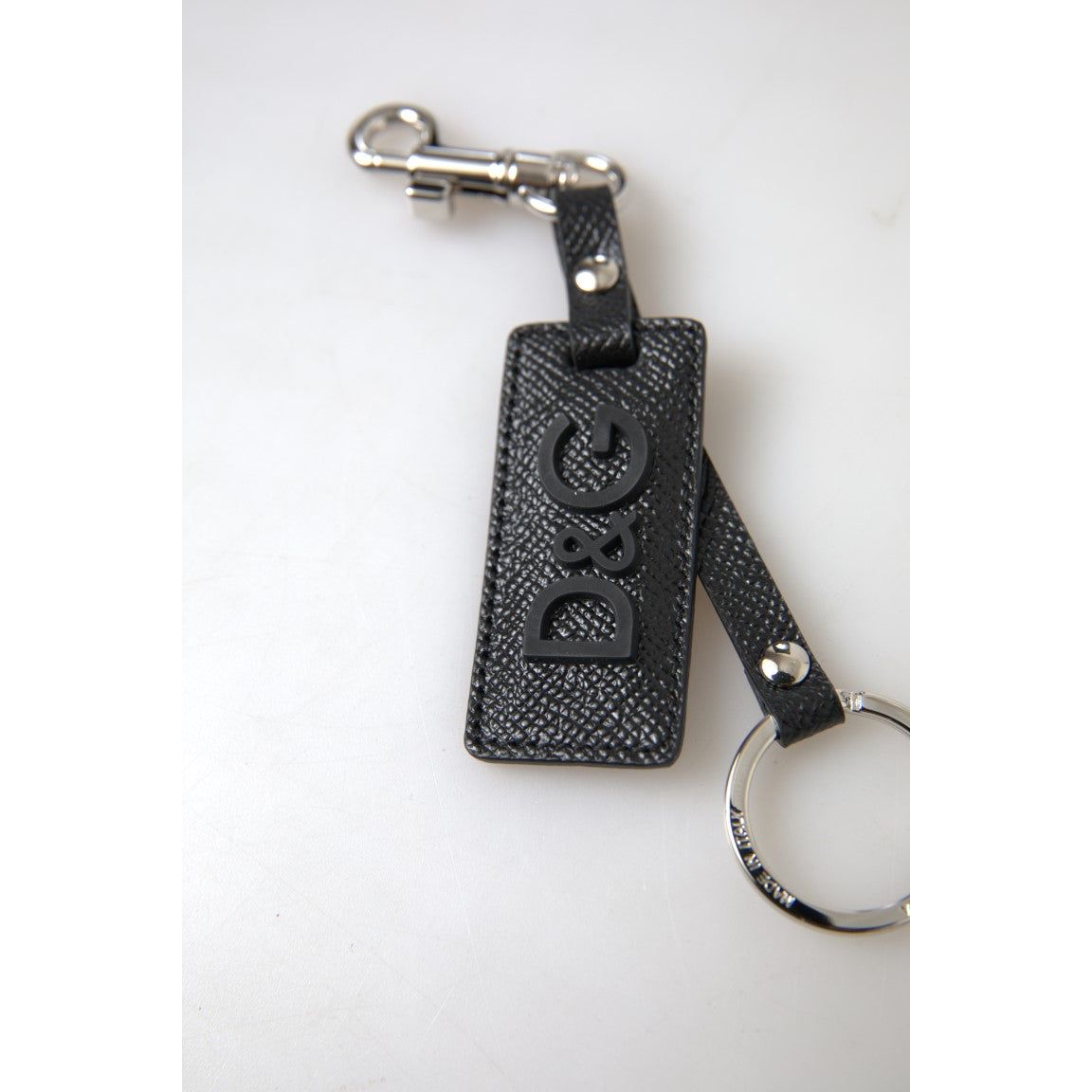 Elegant Black Leather Keyring Accessory