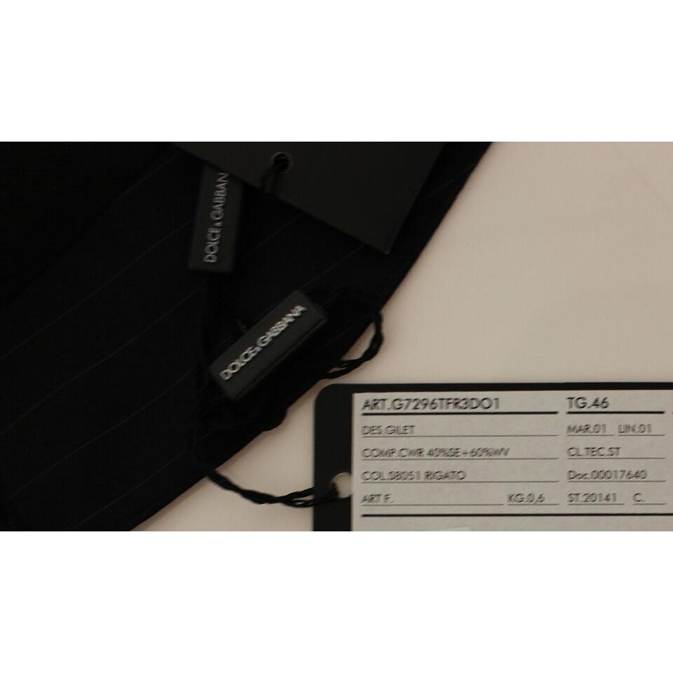 فستان دولتشي آند غابانا الأنيق المصنوع من الصوف والحرير باللون الأسود المخطط