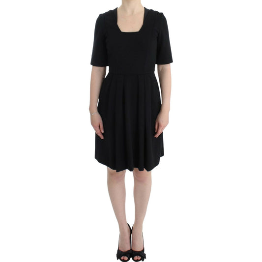 Elegant Black Short Sleeve Venus Dress