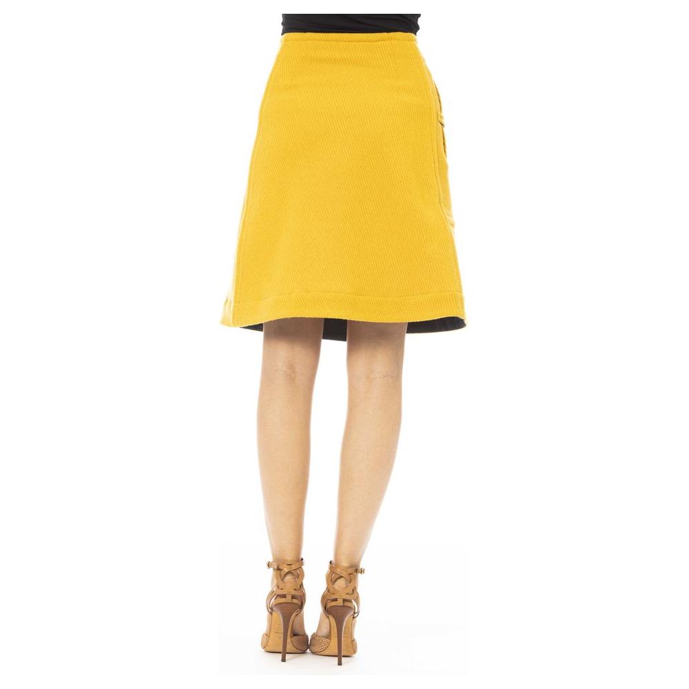 Elegant Yellow Wool-Blend Skirt