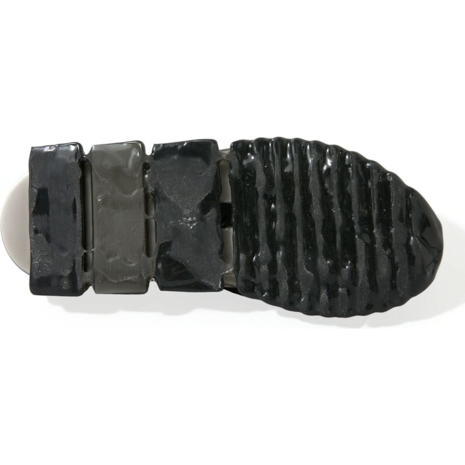 حذاء سنيكرز سورينتو أنيق باللونين الأبيض والأسود من دولتشي آند غابانا