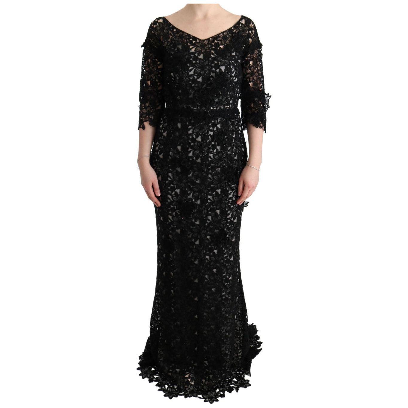 Elegant Black Maxi Shift Dress with Floral Applique