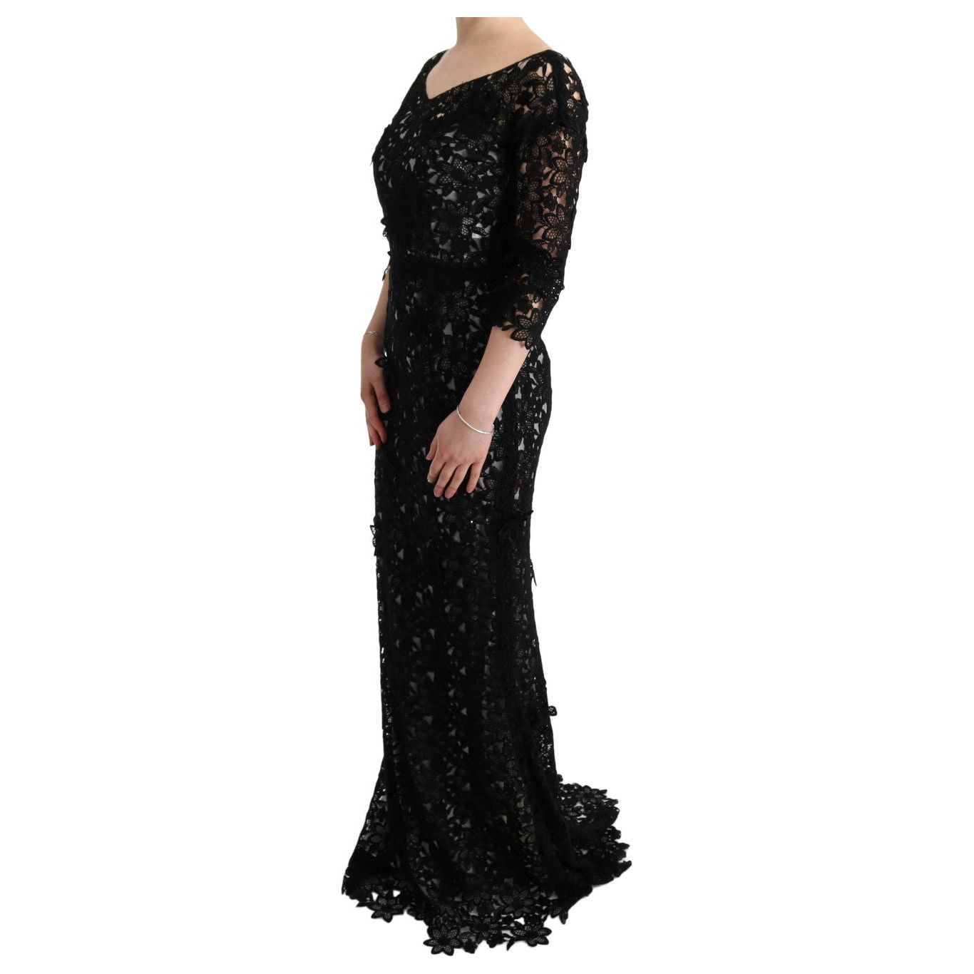 Elegant Black Maxi Shift Dress with Floral Applique