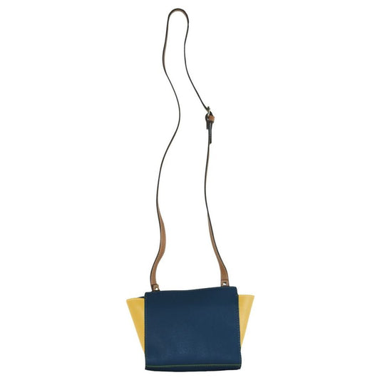 Chic La Boca Leather Shoulder Bag