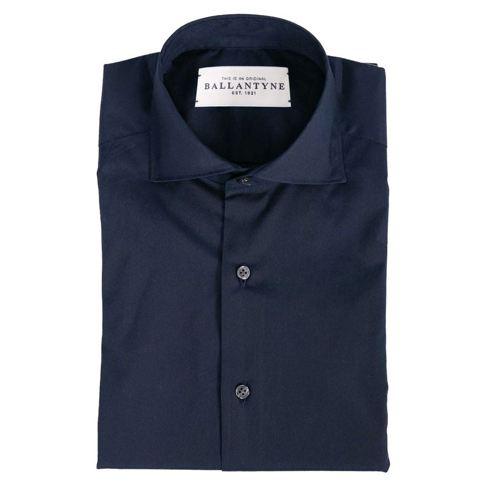 Elegant Spread Collar Cotton Shirt