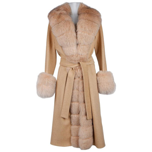 Elegant Beige Wool Coat with Fox Fur Trim