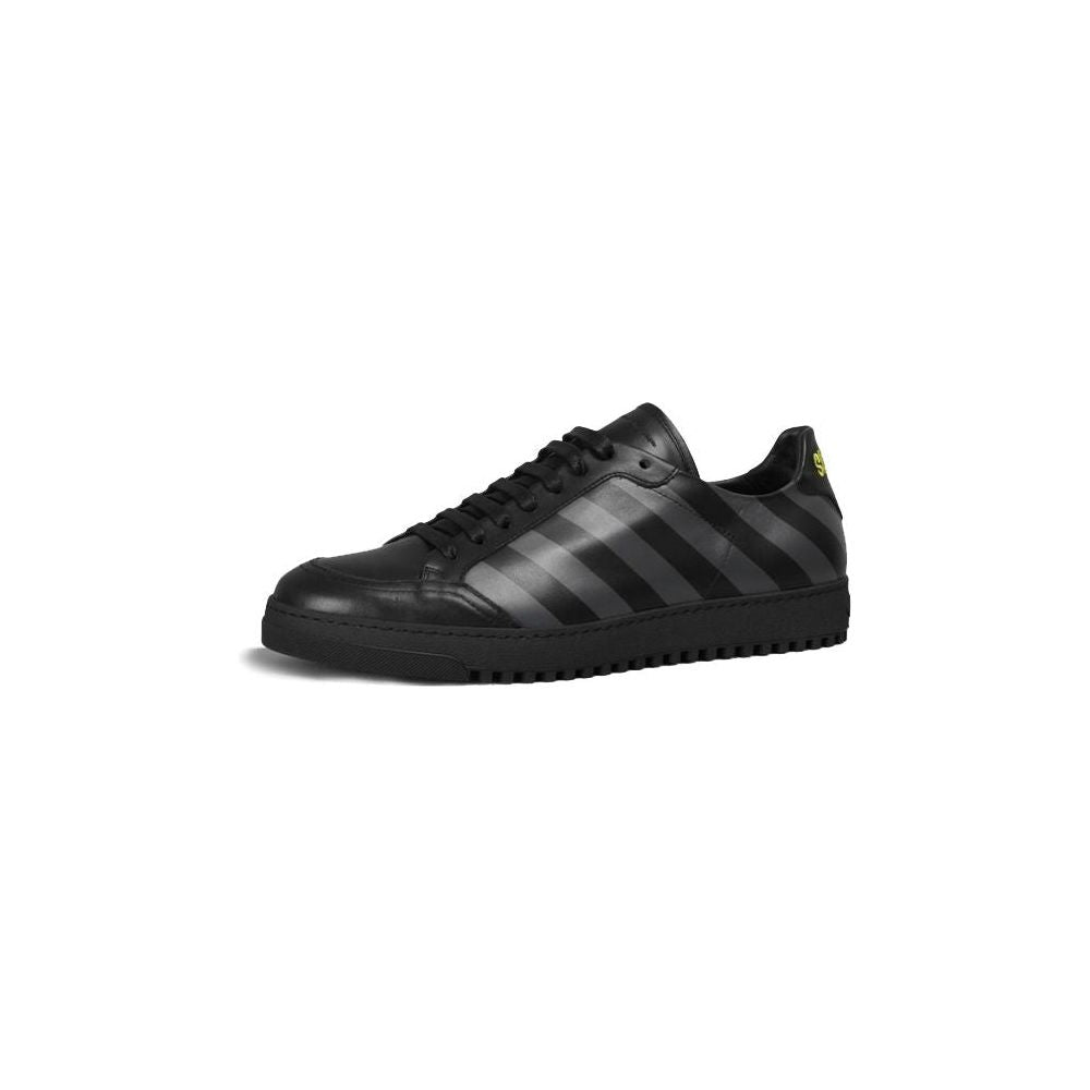 Stylish Calfskin Sneakers with Iconic Grey Stripes