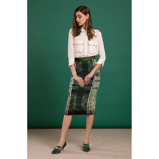 Chic Tartan Knit Skirt in Lush Green