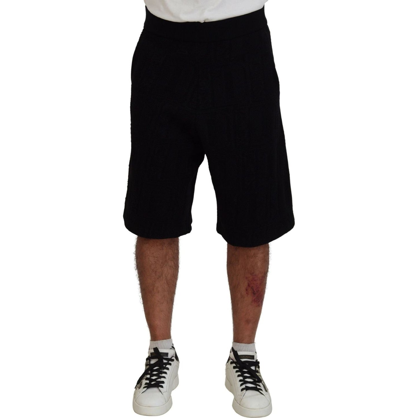 Black Solid Pull On Men Casual Bermuda Shorts