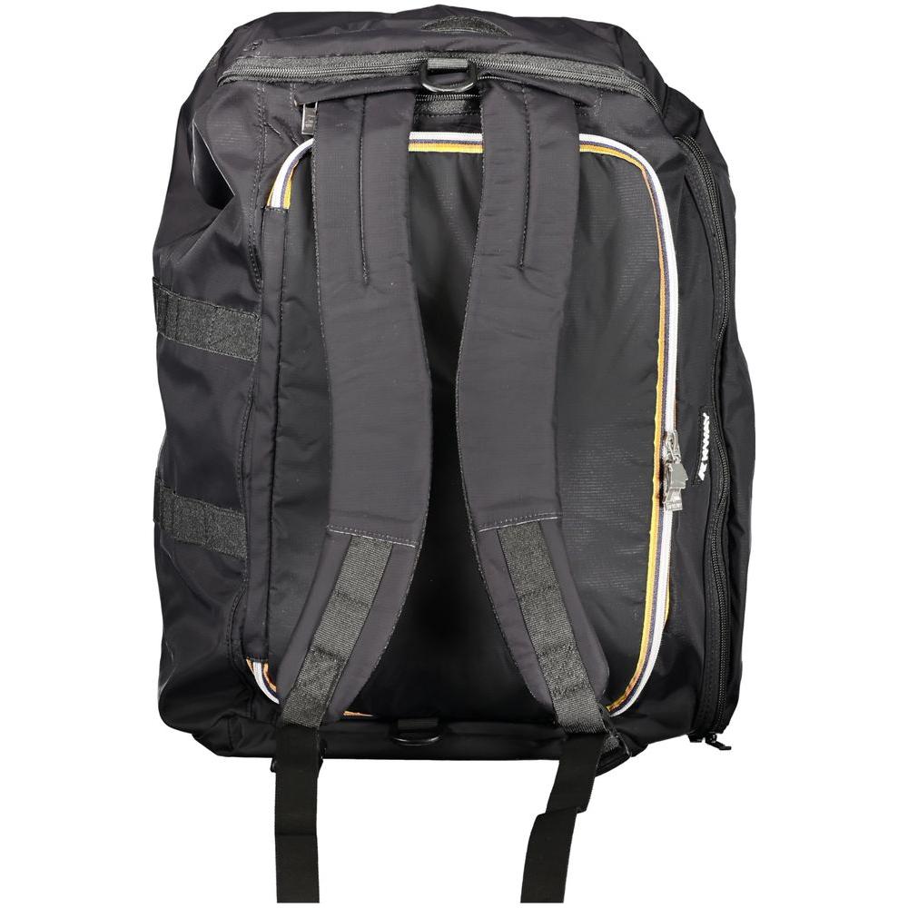 Front view with bag zipped and handles upright.