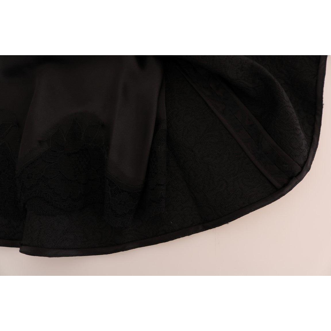 تنورة دولتشي آند غابانا الأنيقة ذات التصميم الزهري الأسود بقصة A