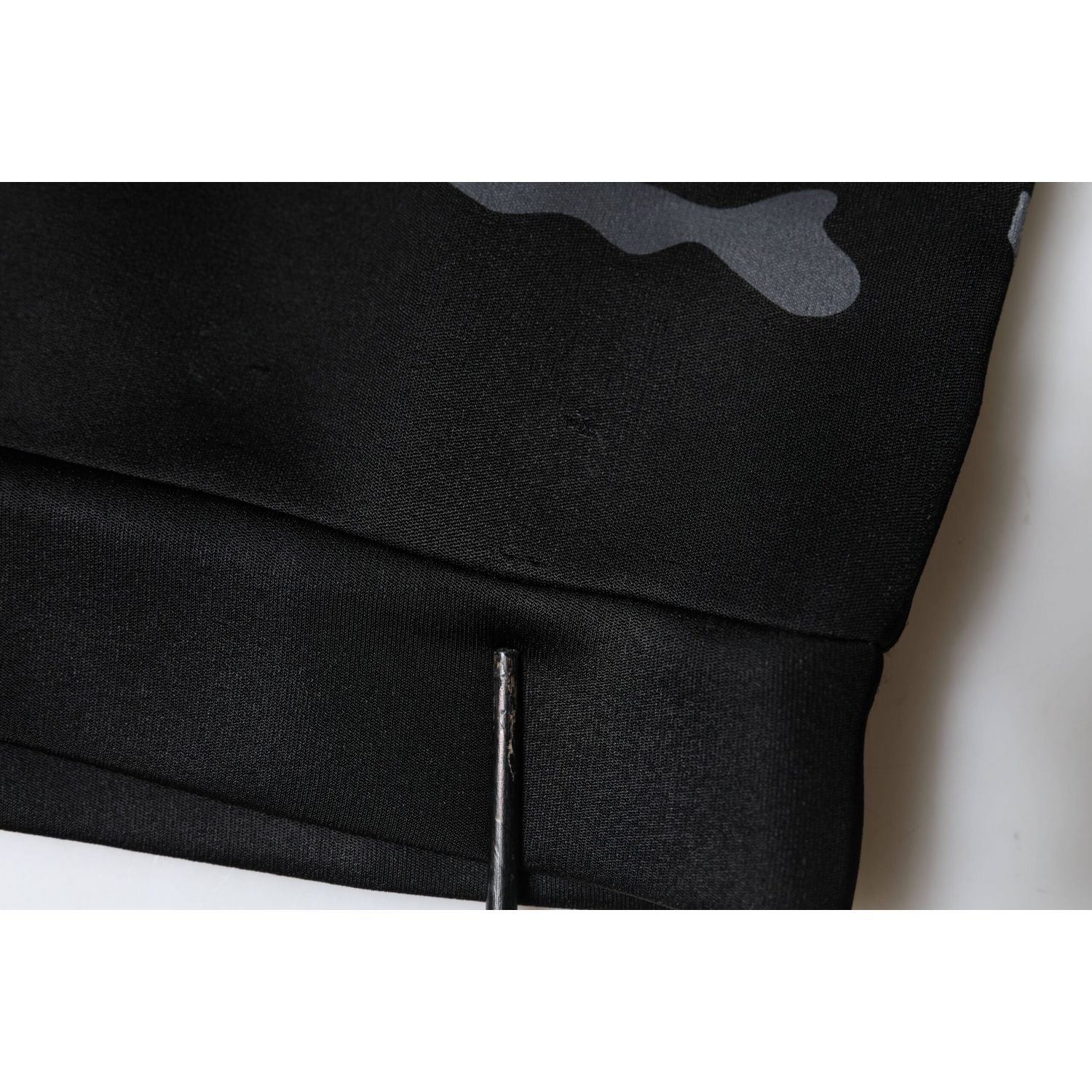 Dolce & Gabbana Black Camouflage Round Neck Sweatshirt Sweater