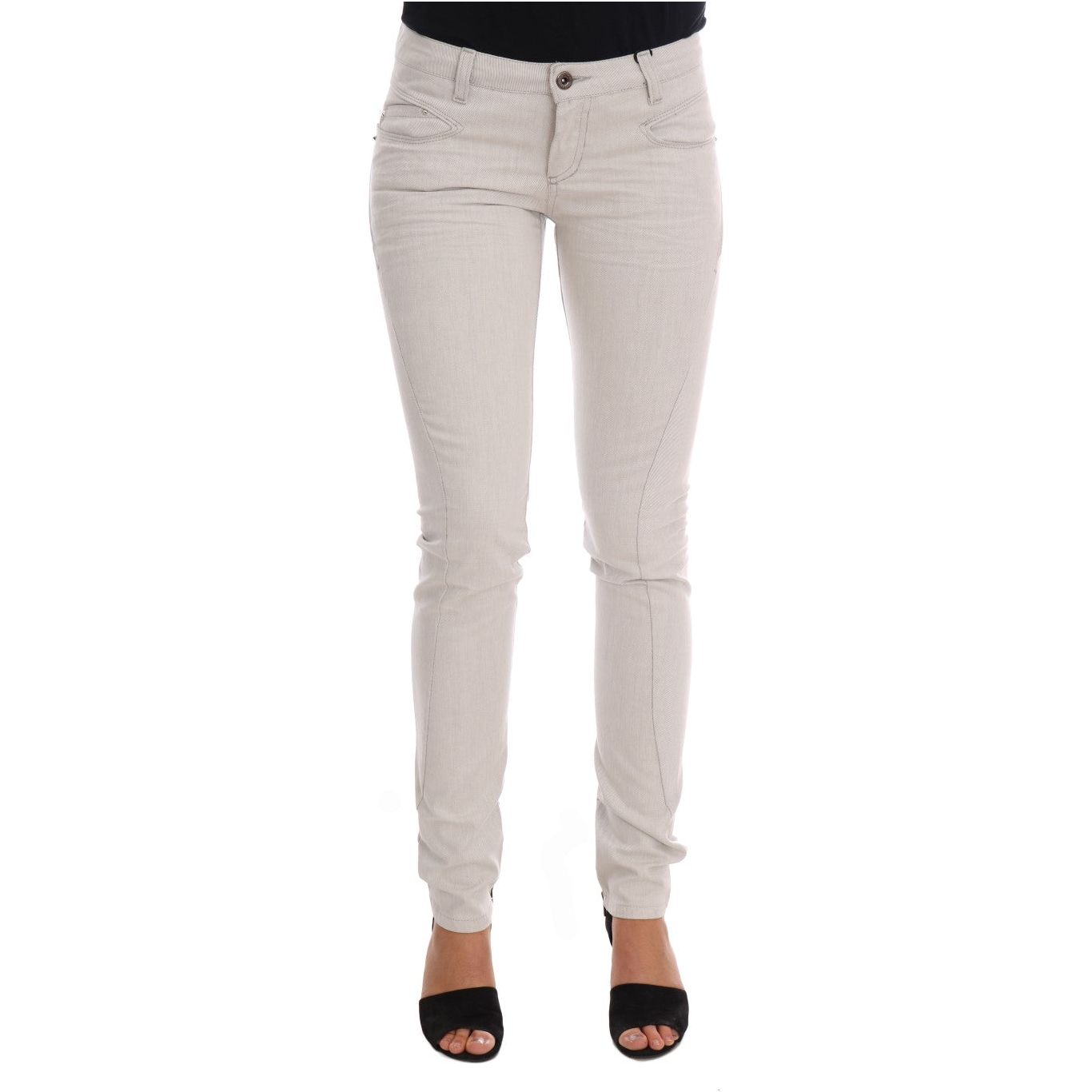 Chic White Slim-Fit Stretch Jeans