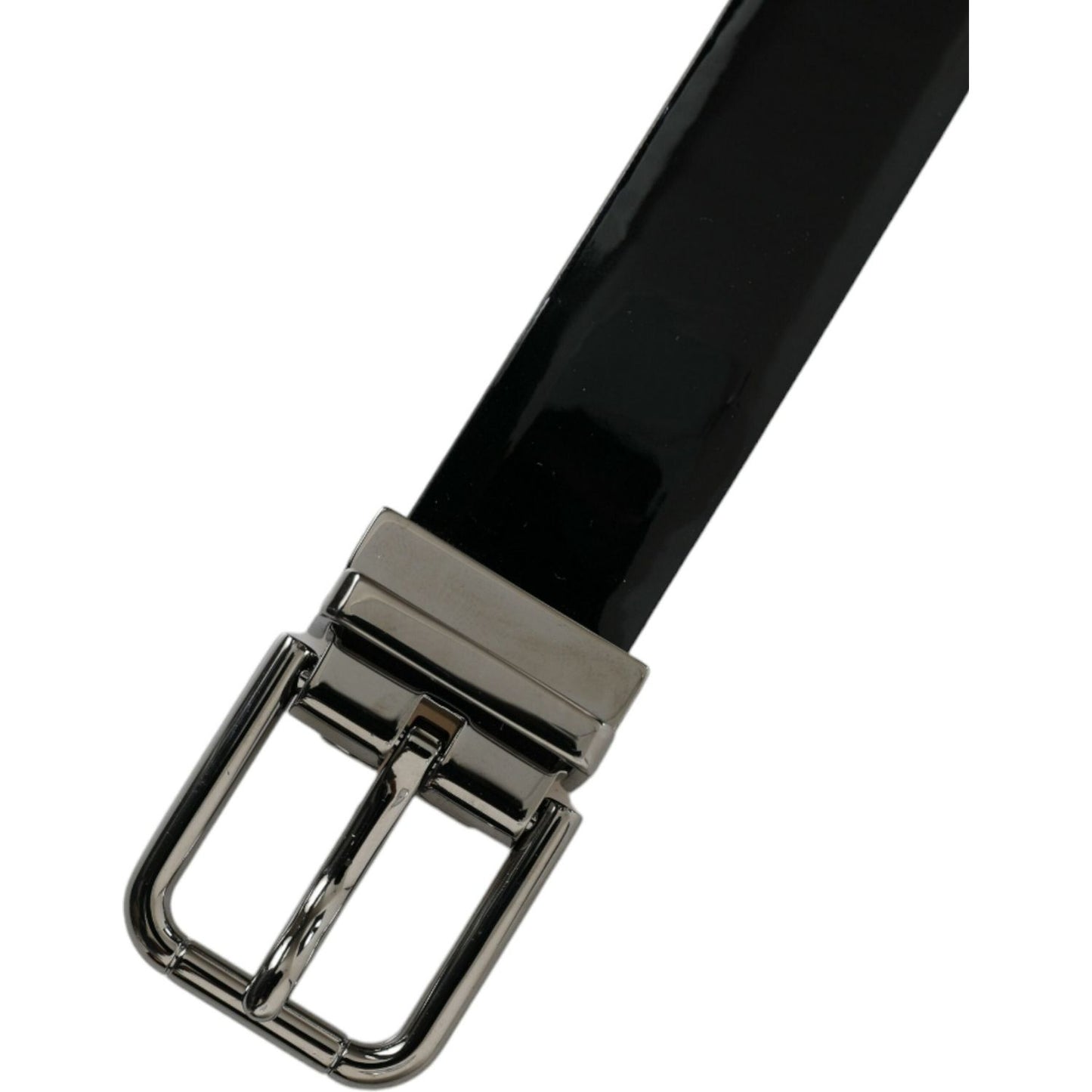 Dolce & GabbanaElegant Leather Belt with Metal Buckle ClosureMcRichard Designer Brands£209.00