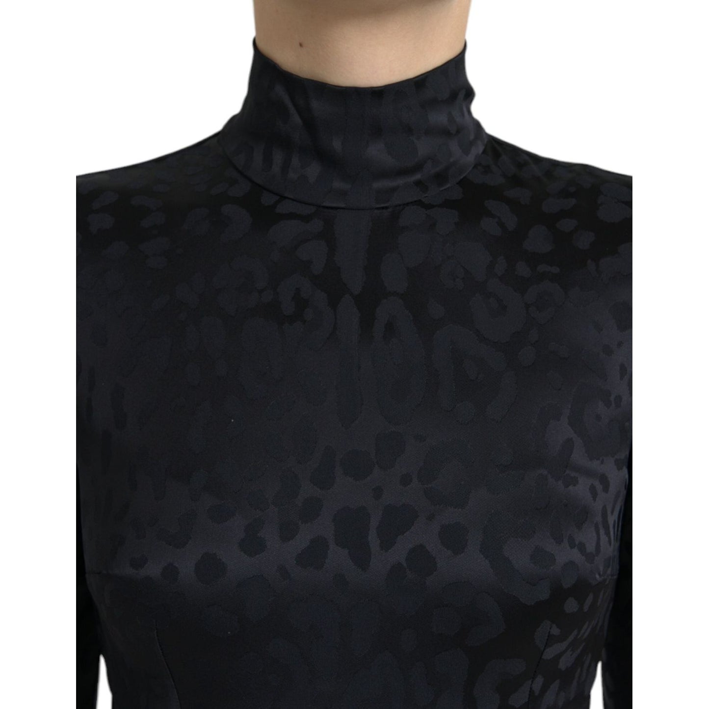 Dolce & Gabbana Elegant Black Cropped Top with Zip Closure elegant-black-cropped-top-with-zip-closure