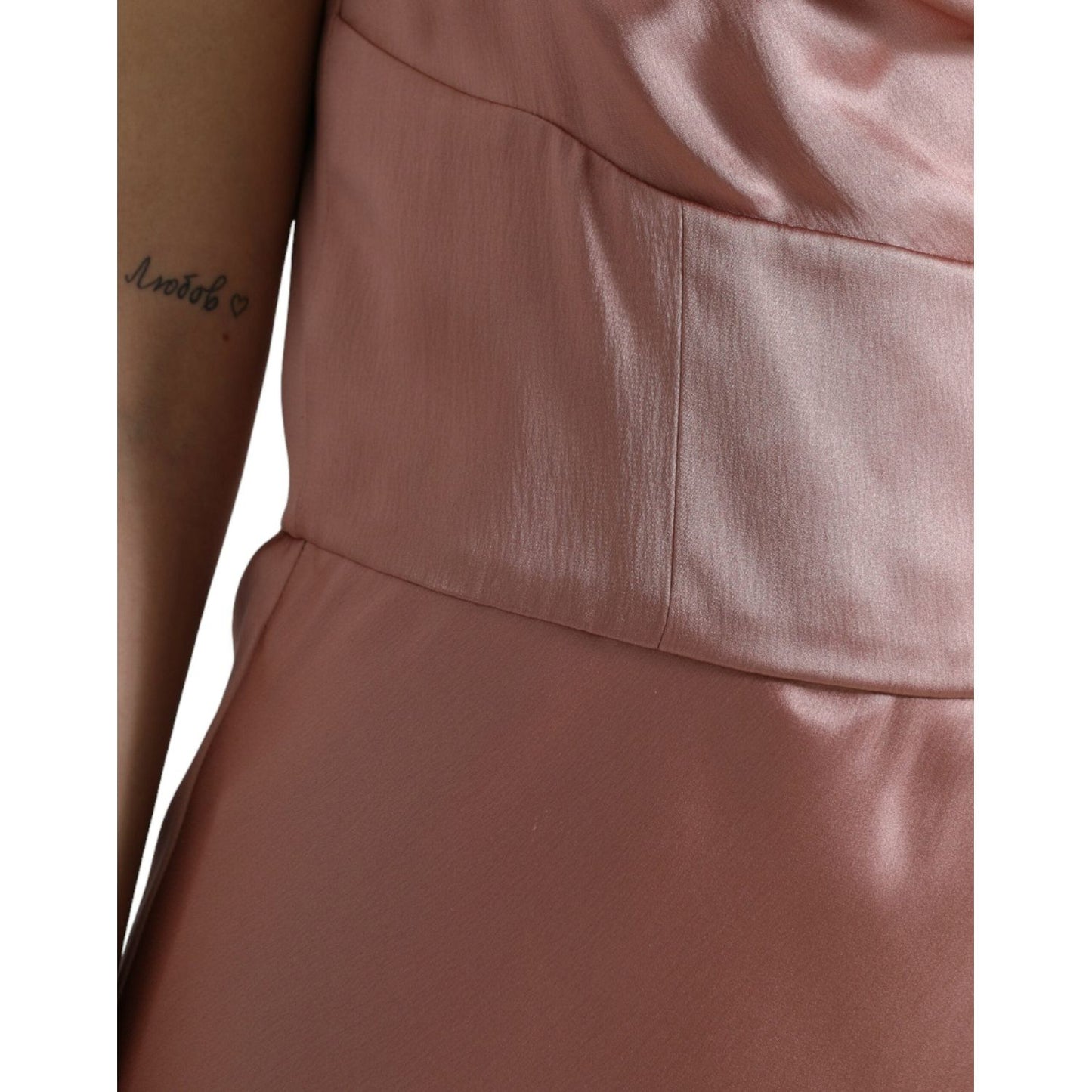 Dolce & Gabbana Elegant Long Silk Gown in Pink pink-silk-spaghetti-straps-long-gown-dress